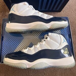 Air Jordan 11 Retro Win Like 82
